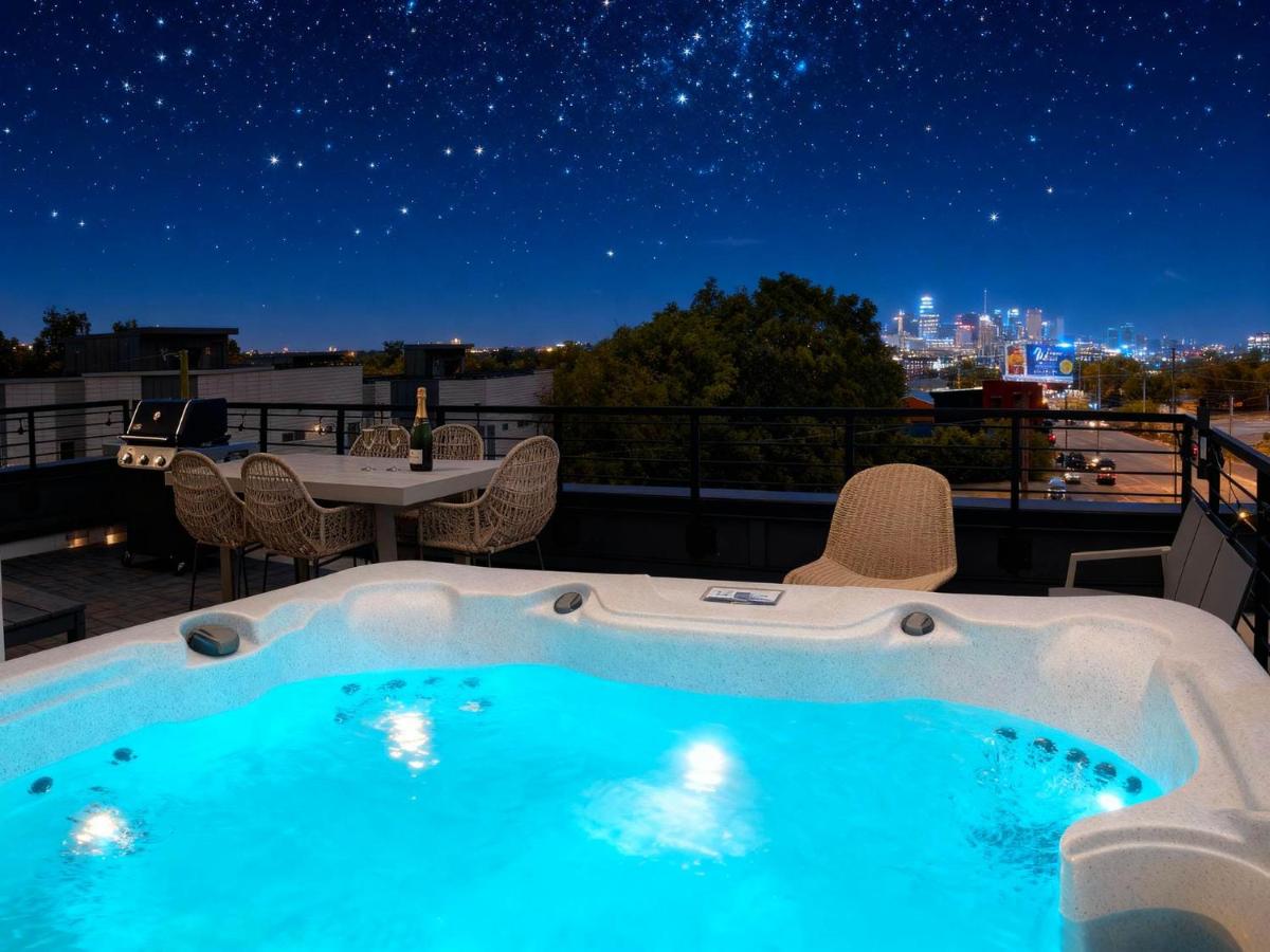 8BR Rooftops with Hot Tub Fire Pit Skyline Views - 2