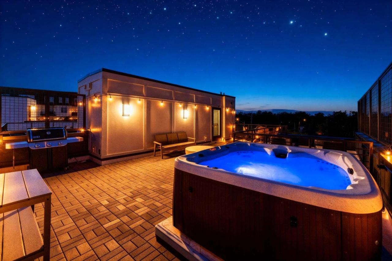 Rooftop Hot Tub Fire Pit 6BR Near Broadway - 3