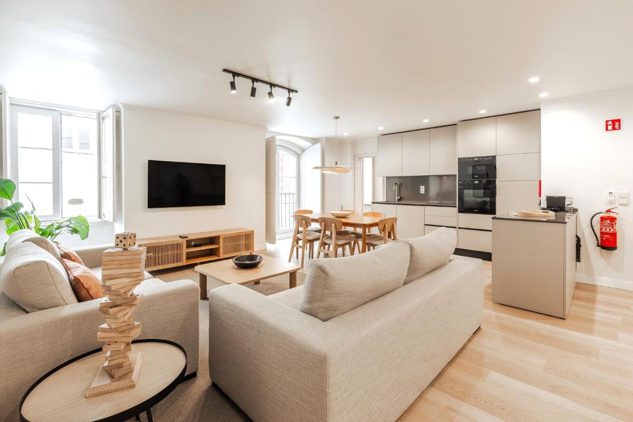 A1 Fully Renovated! Very Central in BICA with AC