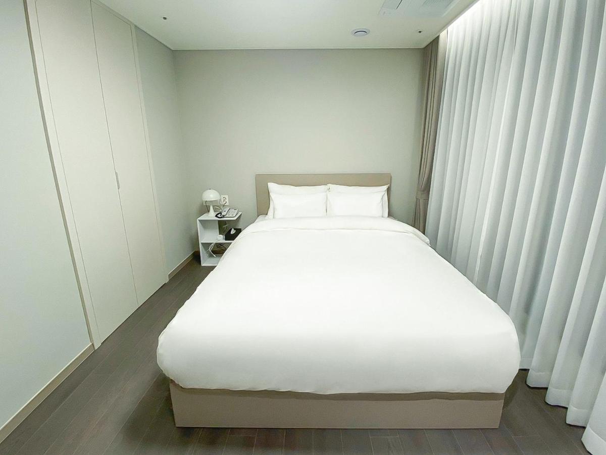 HOTEL THE DESIGNERS LYJ SUITE YEOKSAM - 5