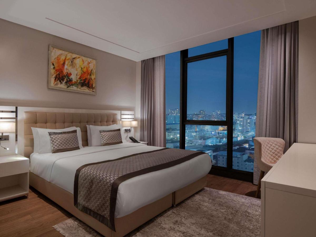 Deluxe Four Bedroom with Terrace