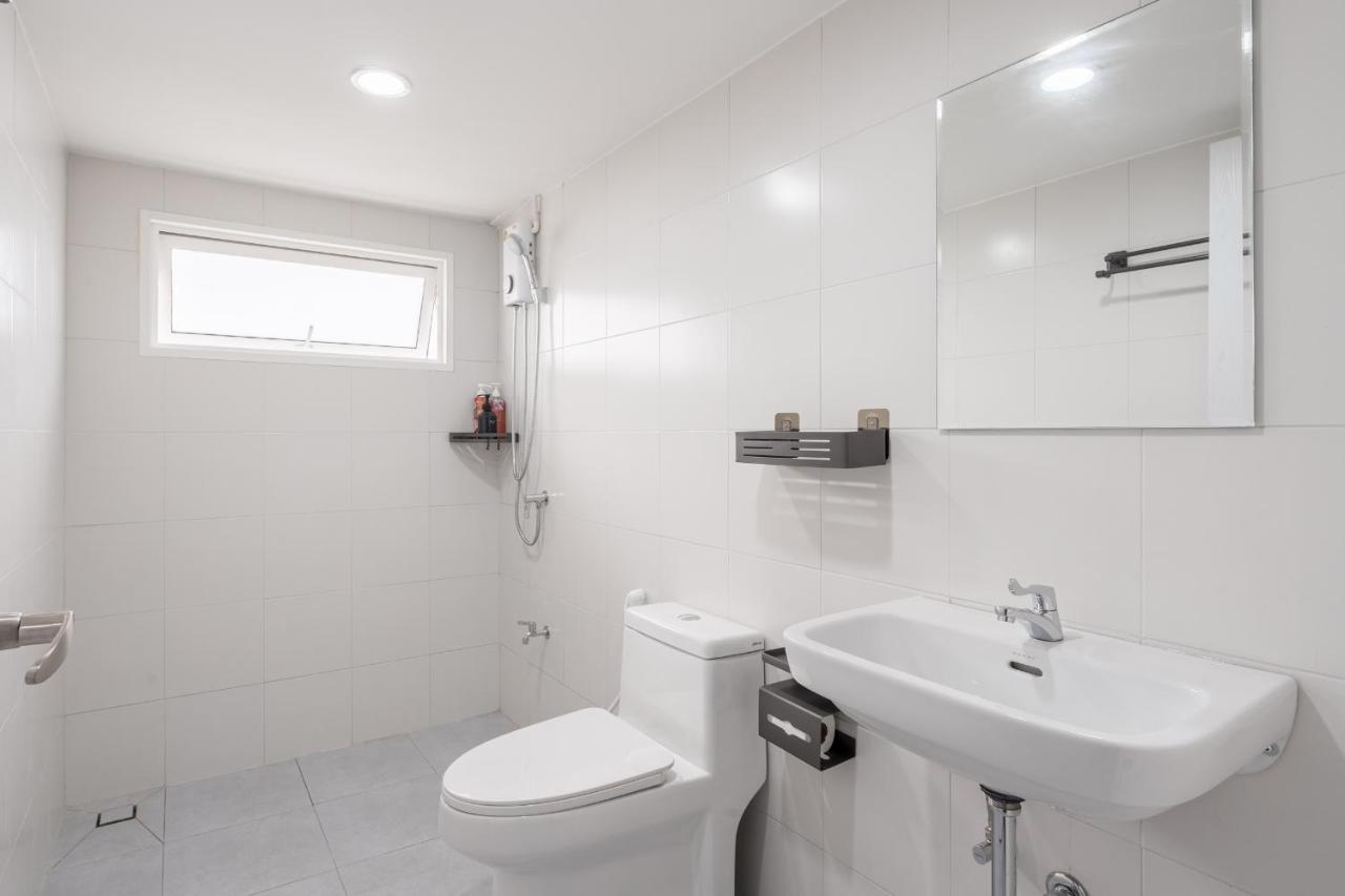 Glow House Sukhumvit 54 - 3