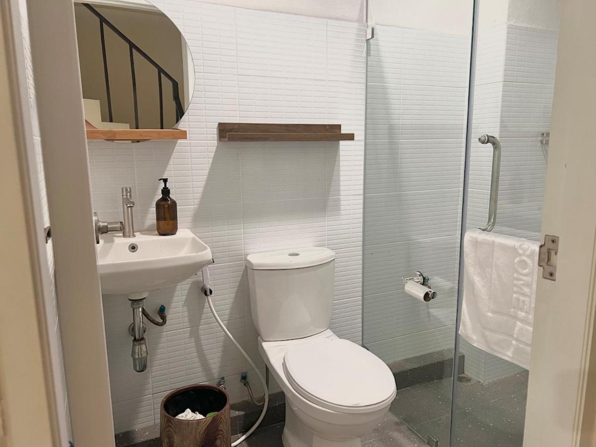 Roni House Thonglor - 3