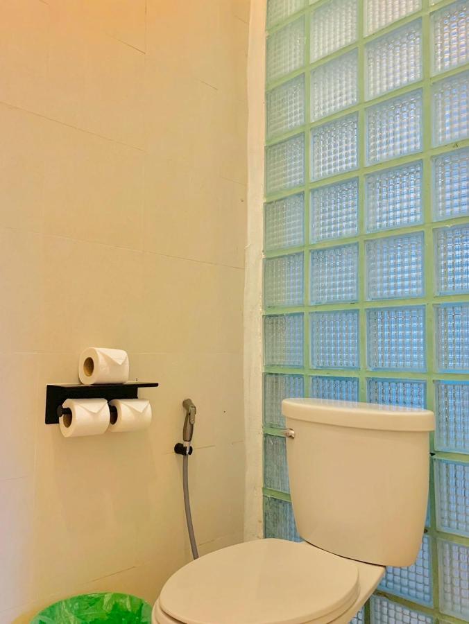 Lazy Sunday Khaosan Hotel - 4