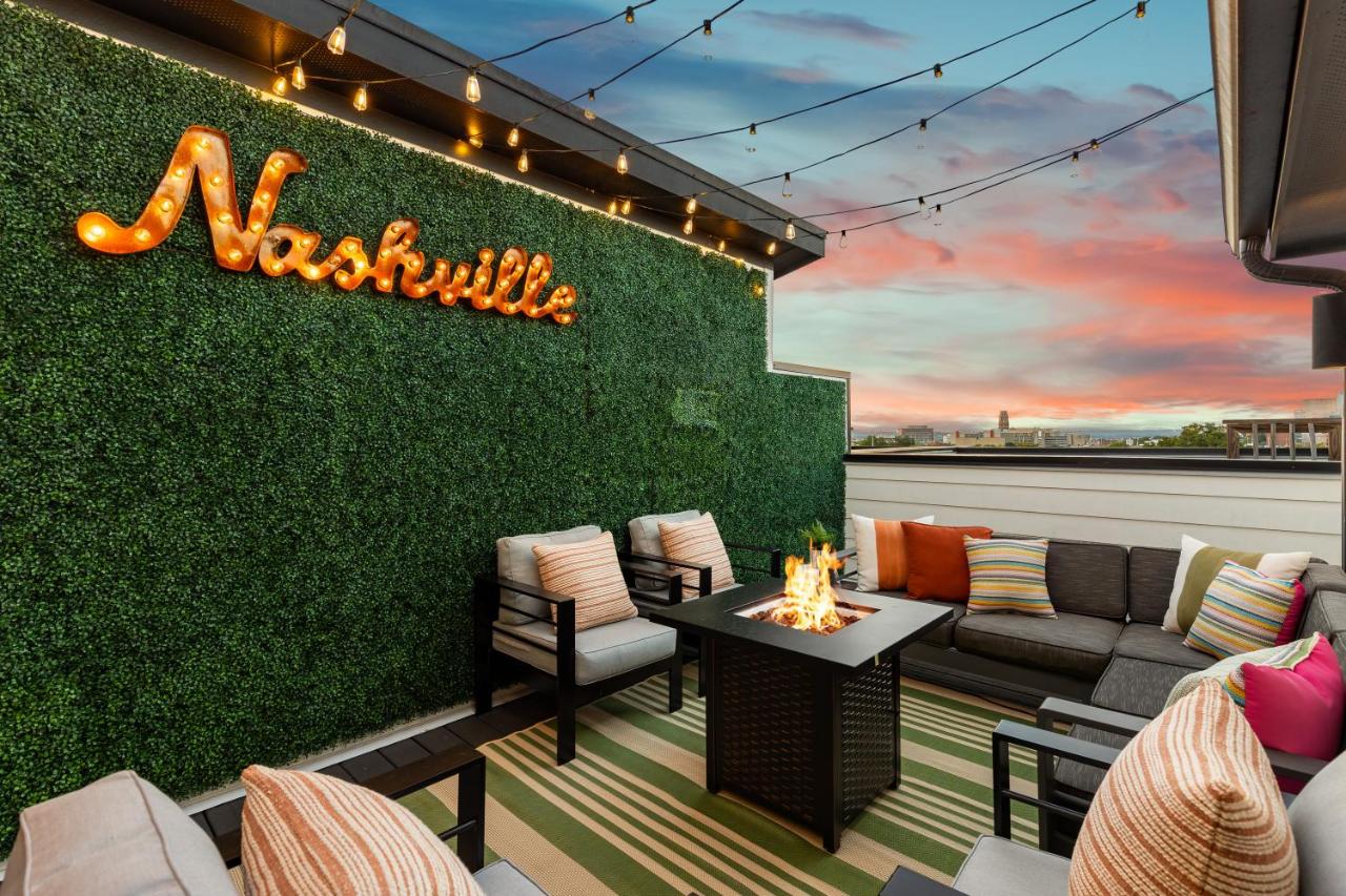 Private Rooftop Near Vanderbilt Only 2 Miles from Downtown - 2