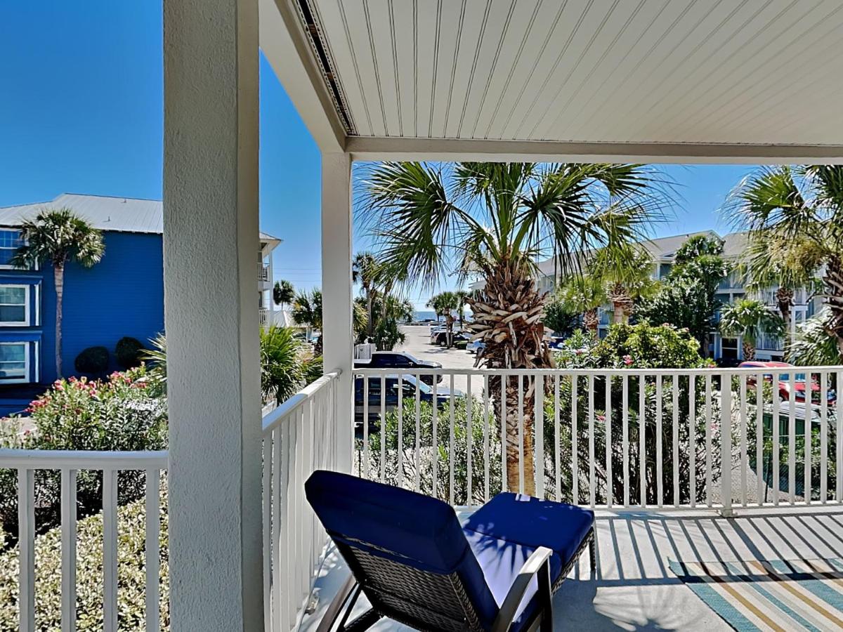 Pavilion Palms — photo 3