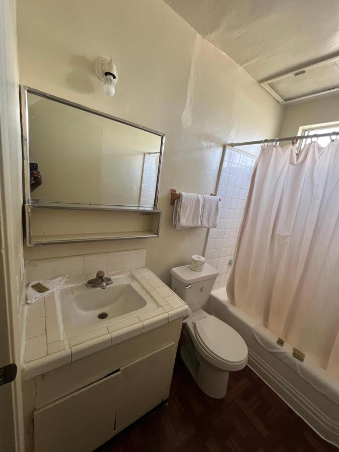 York Motel Inc — photo 12