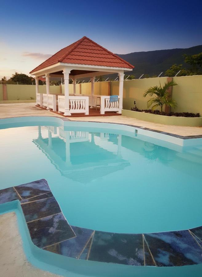 Private Villa Paradise - Pool & Mountain Views - 4