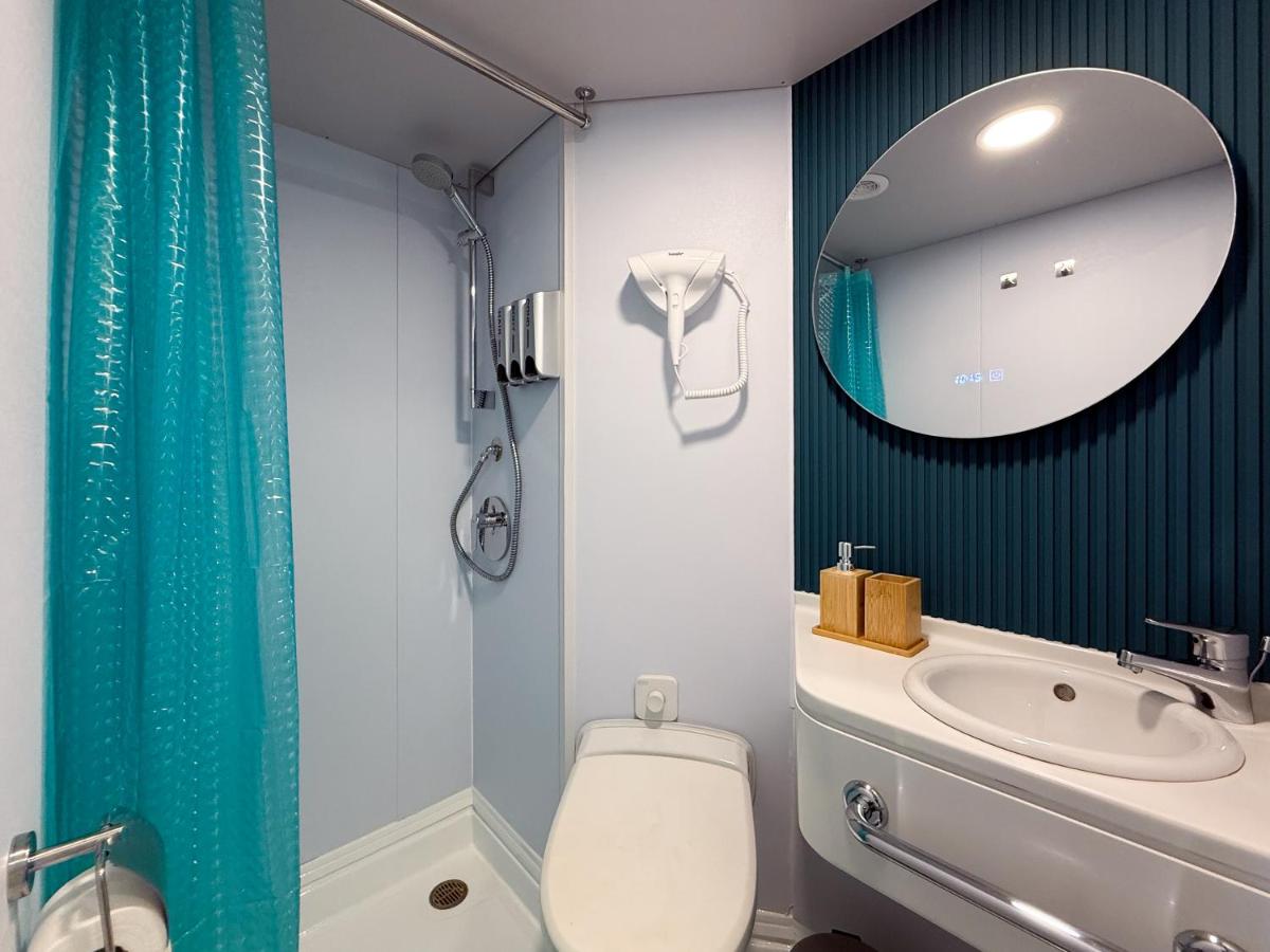 RITRELLA FLOATING HOTEL&YACHT - FREE beach access daily - Full board meal plan - 3