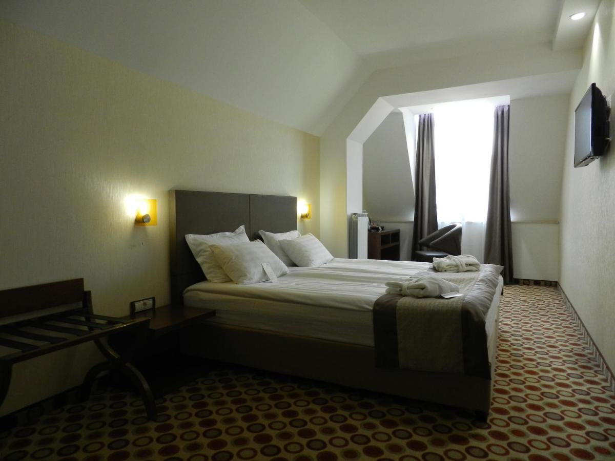 Central Hotel Sofia photo