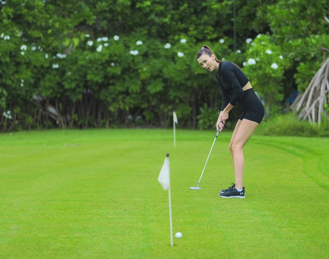 Hideaway Beach Resort & Spa - COMPLIMENTARY RETURN Shared Seaplane or Domestic Flight for two guests for a minimum of 7 nights or more for stays until 30th September 2026 - 5