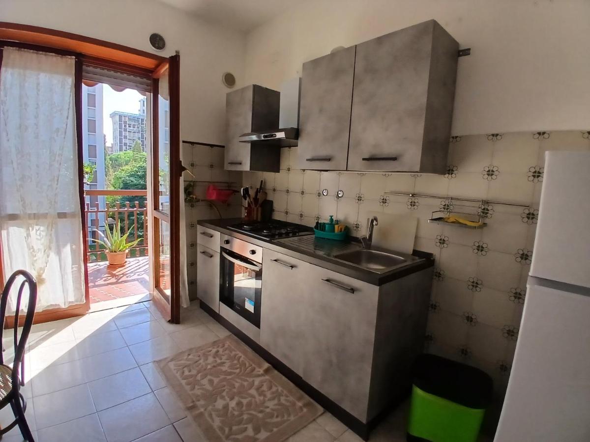 Venice Holiday Apartment - 4