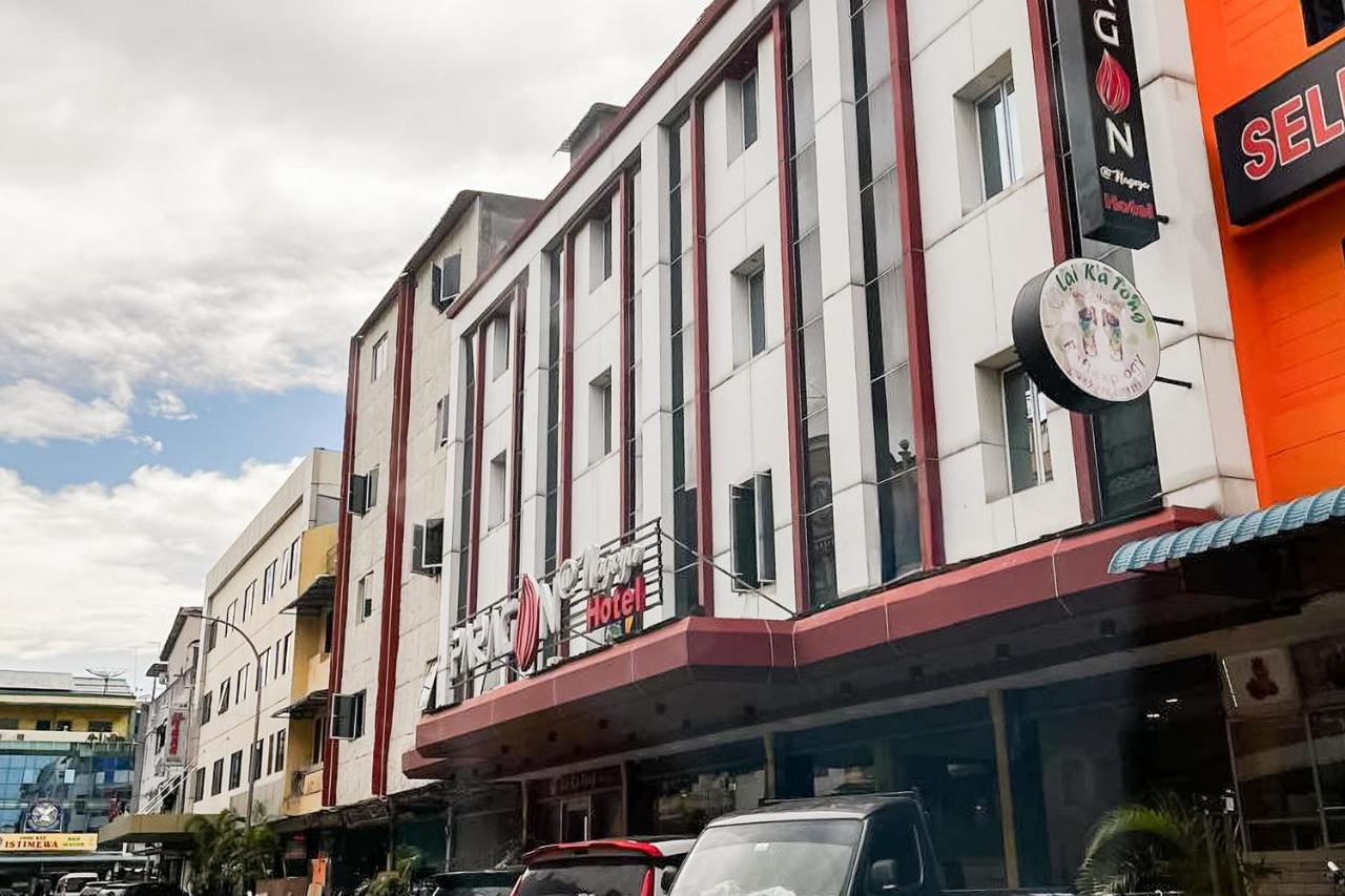 RedDoorz Plus at Paragon Nagoya Hotel Batam - 4