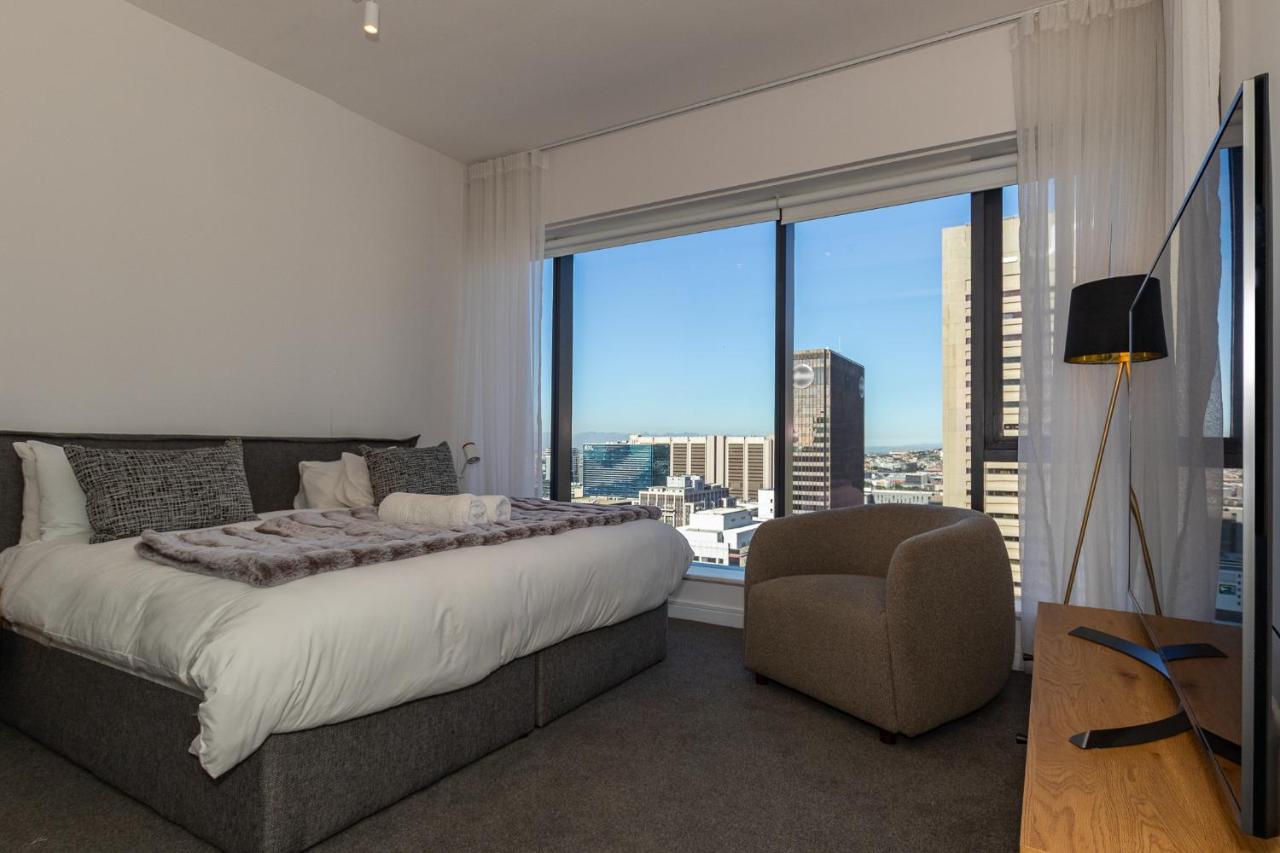 Rubik Luxury One Bedroom Apartment - 2