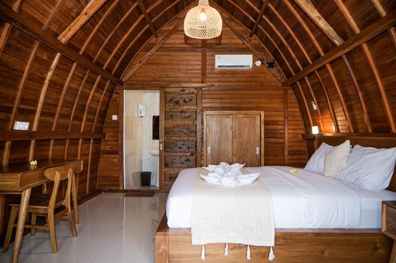 Santhara Canggu Wooden House - 2