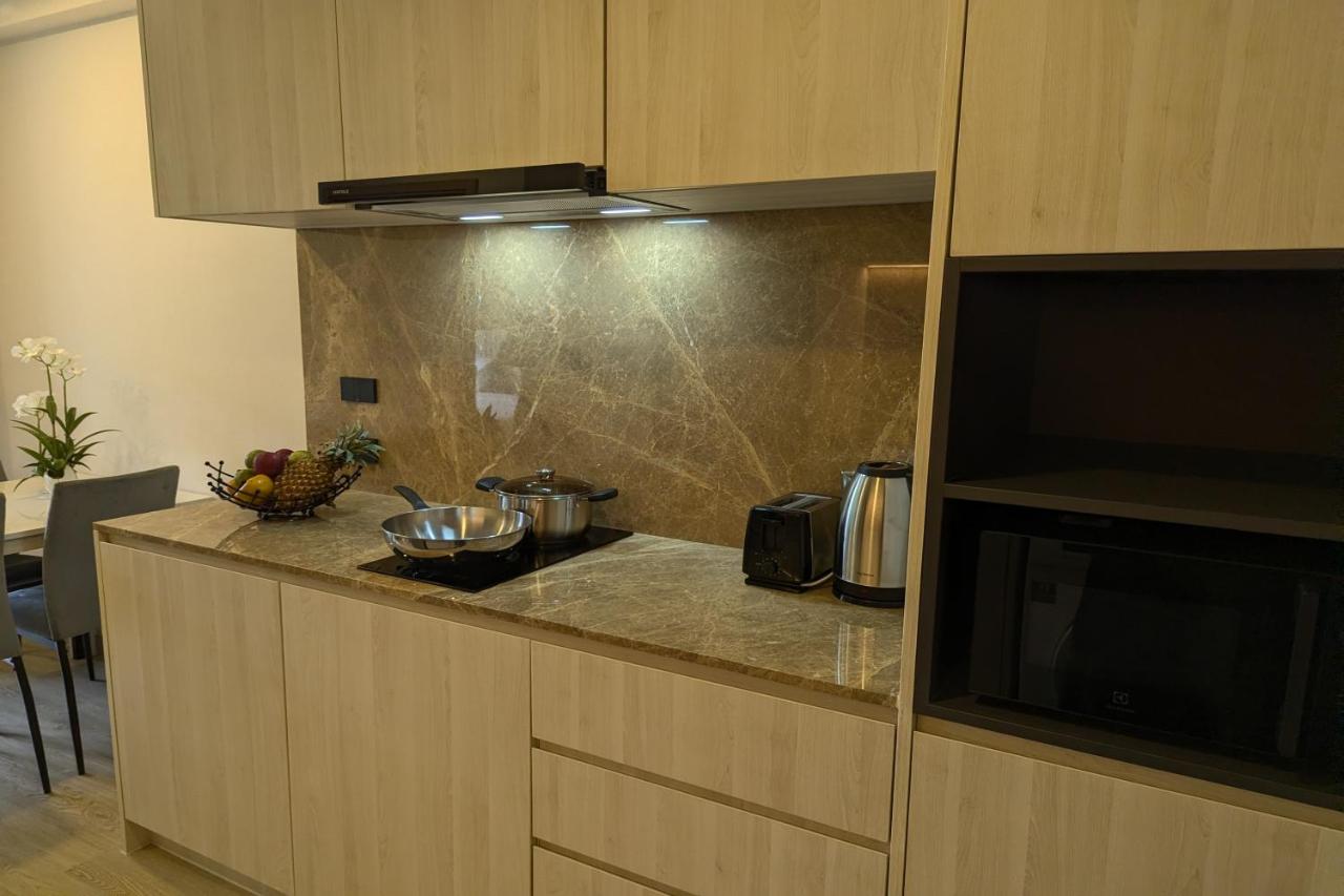 1 Bedroom 108-114 Pool View at Ozone Laguna near Bangtao Beach and Golf - 2