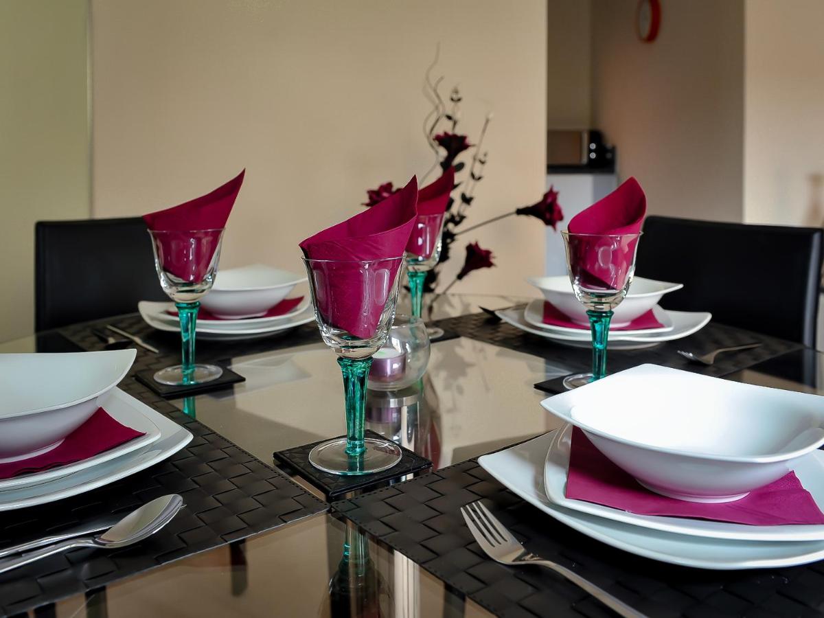 Select Serviced Accommodation - Gweal Place - Laterooms