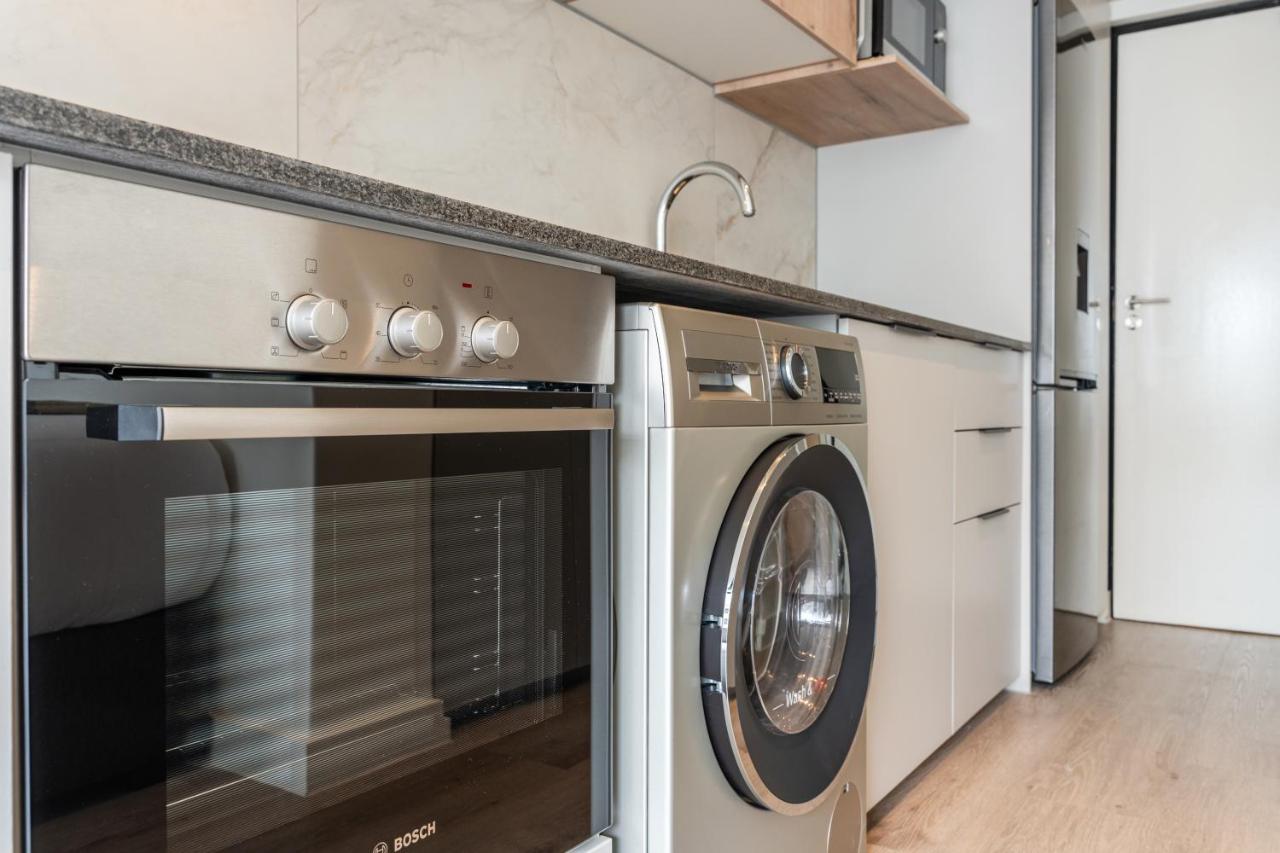 The York Apartments - 5