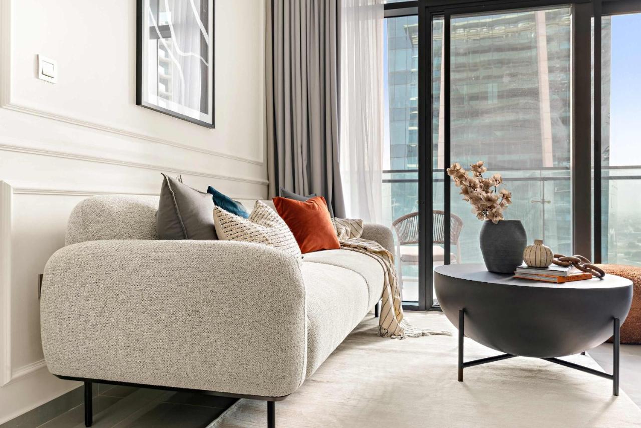 Silkhaus Vacation Homes Modern 2BR in Merano Tower in Business Bay - 4