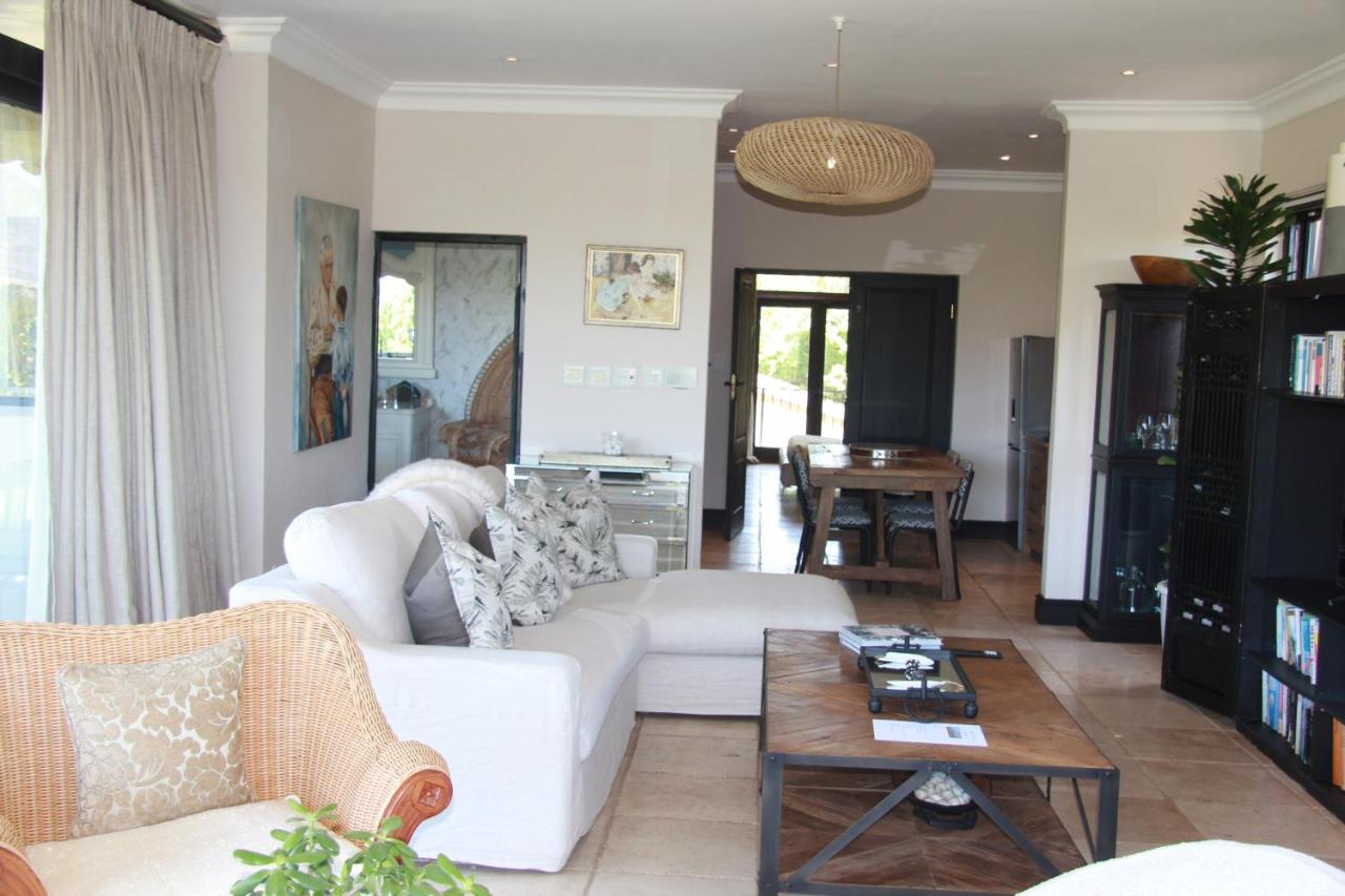 Alphen Drive Apartments - 5