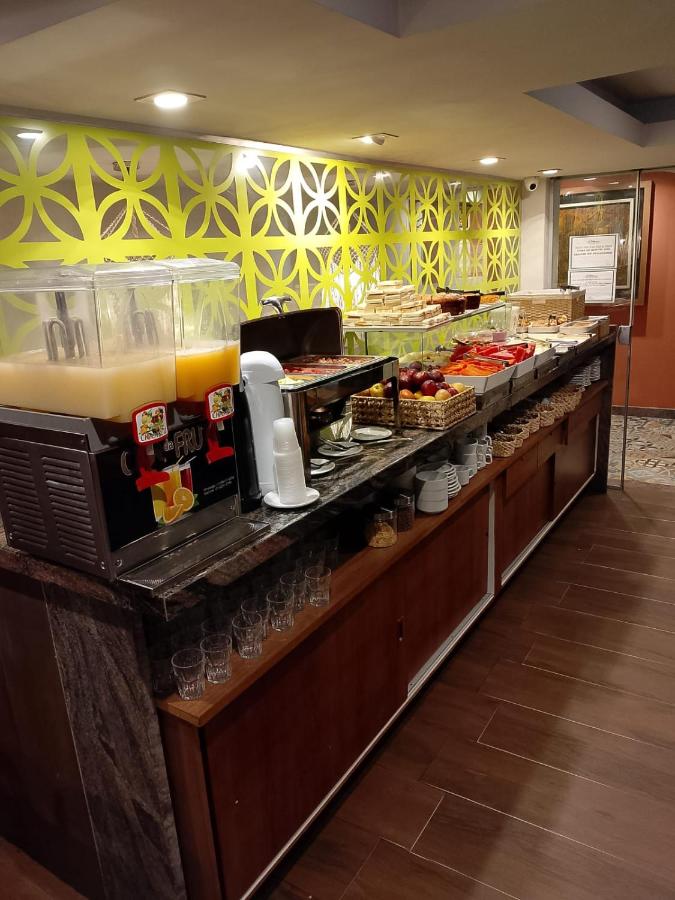 Downtown Santana Hotel - 4