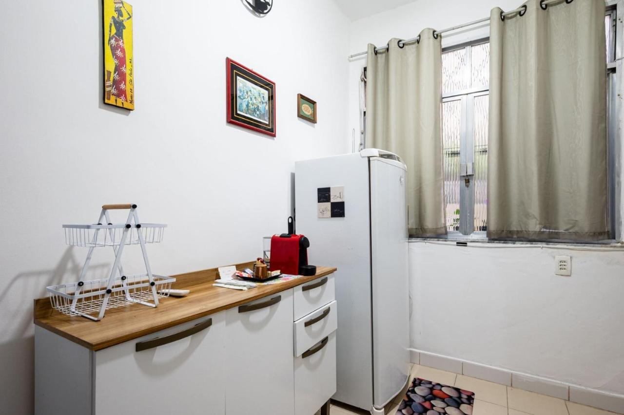 Vacation apartment one block from Leme Beach - 3