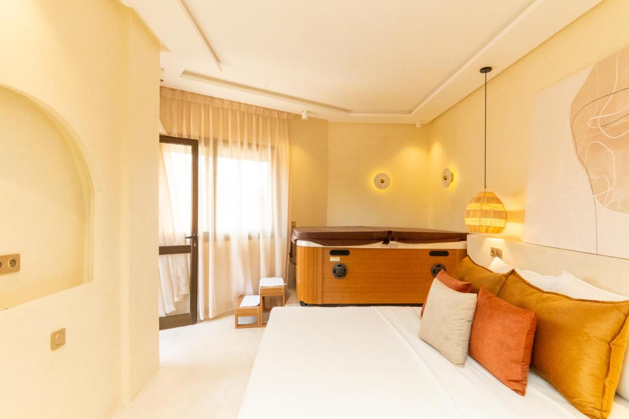 Central apartment plus jacuzzi - 2