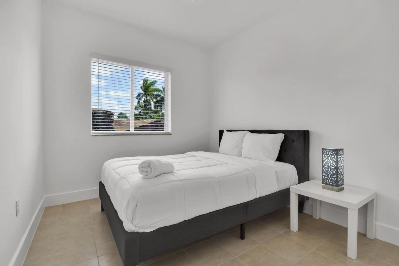 Magical 2 BR Apartment - Best Area in Miami - 2