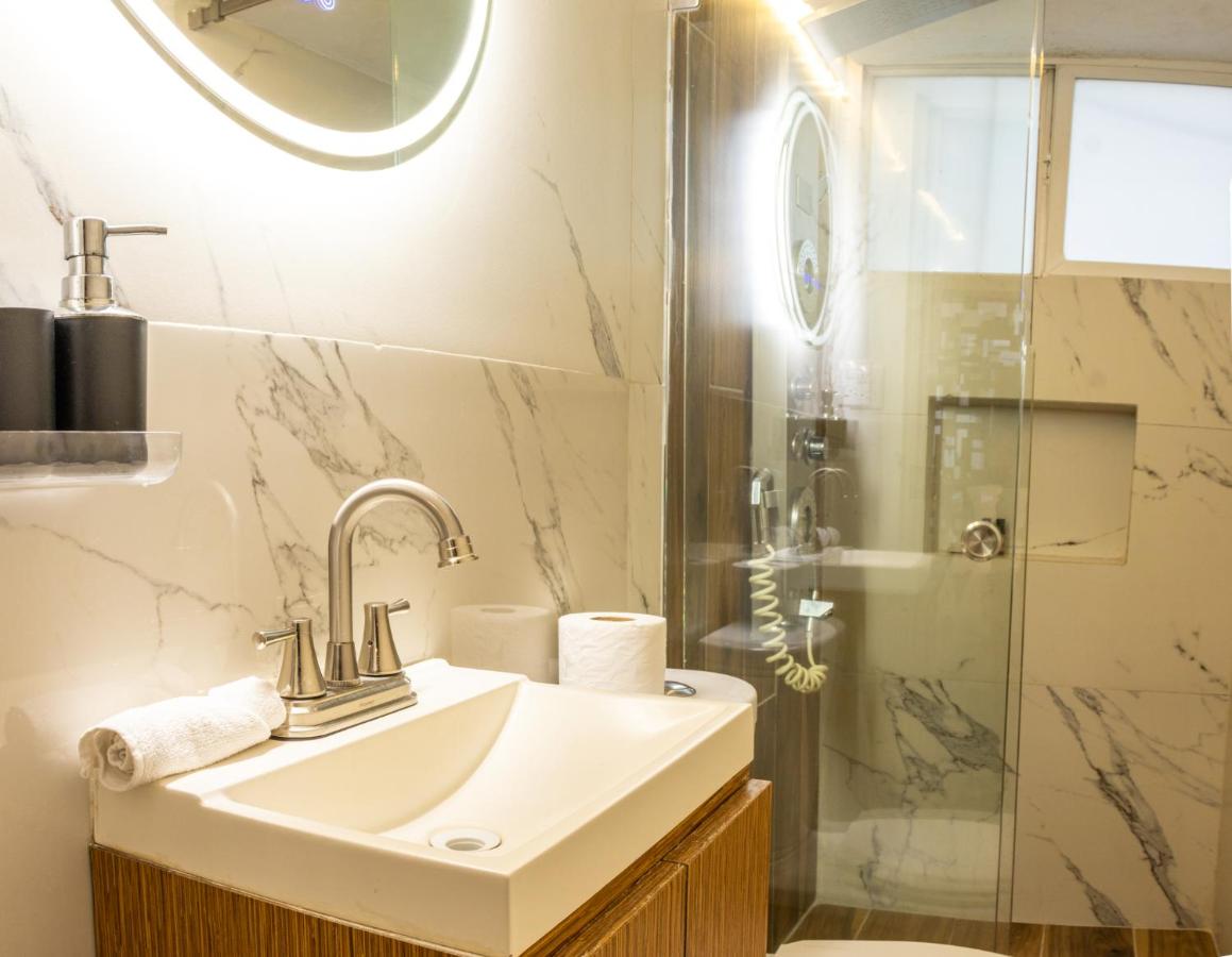 Mexico City Best Location Master Suite with Air Conditioner - 3
