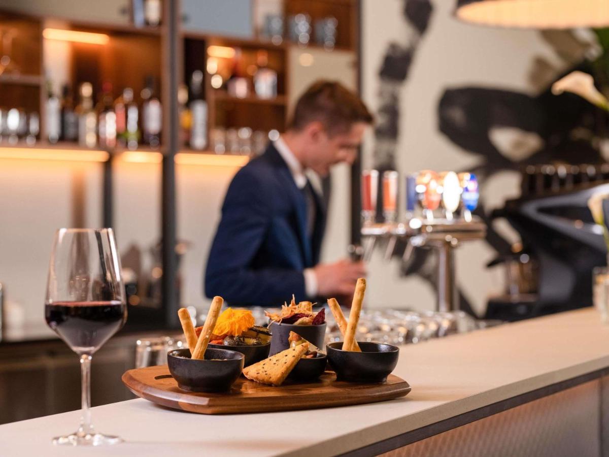 Mercure Geneva Airport — quarto