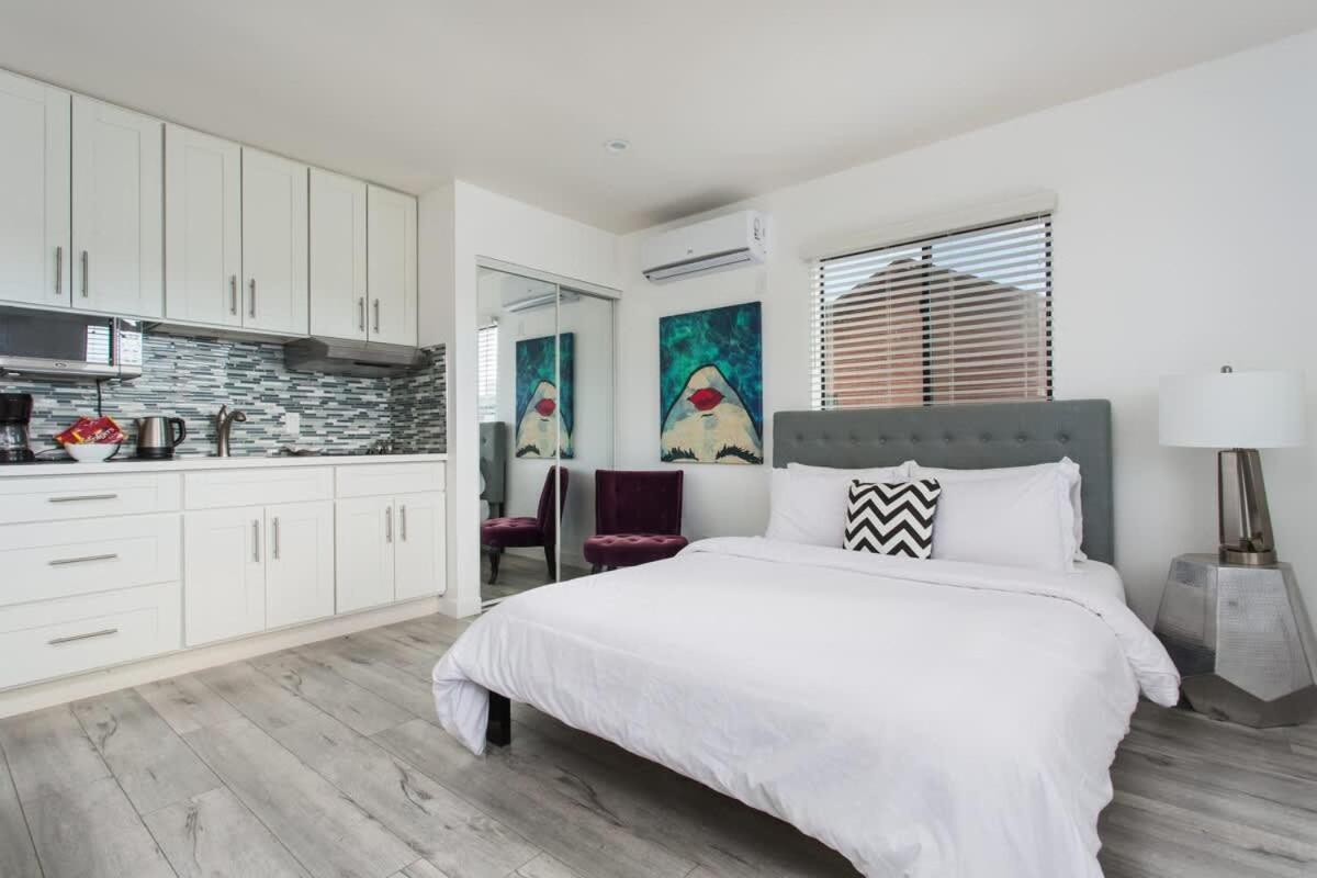 Sunny Studio in the Heart of Venice Beach - #5 - 2