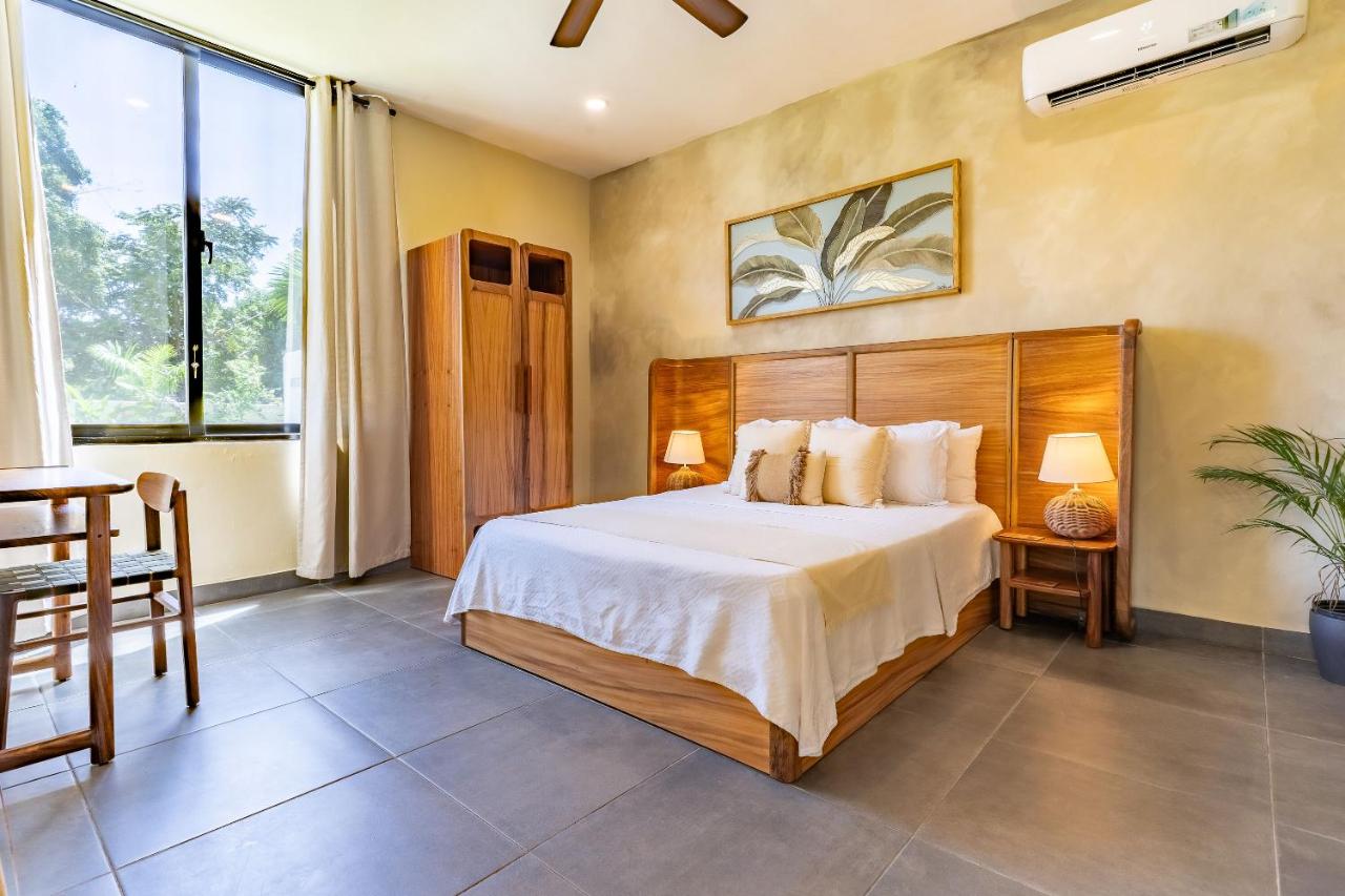 VillaVida Boutique Hotel - La Playita - 4