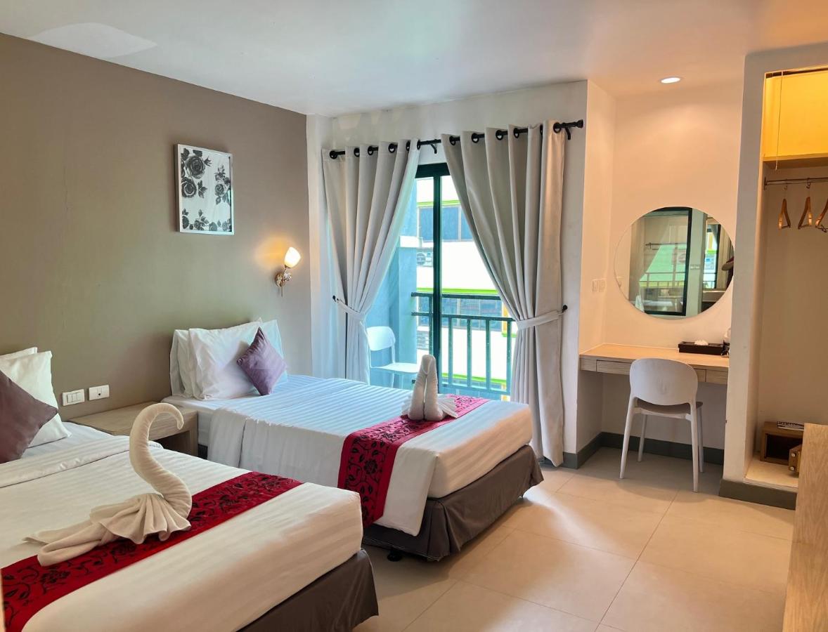 Acca Patong Residence - 2