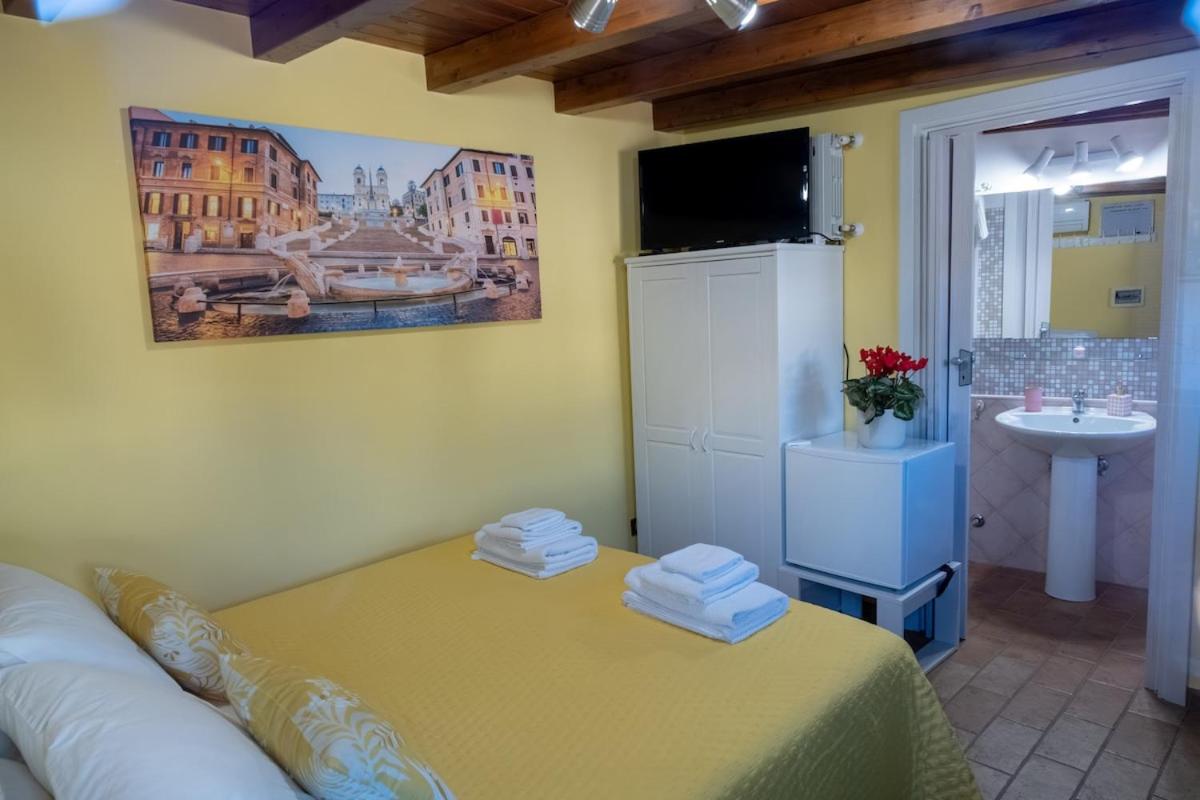 Little house Airport - 3