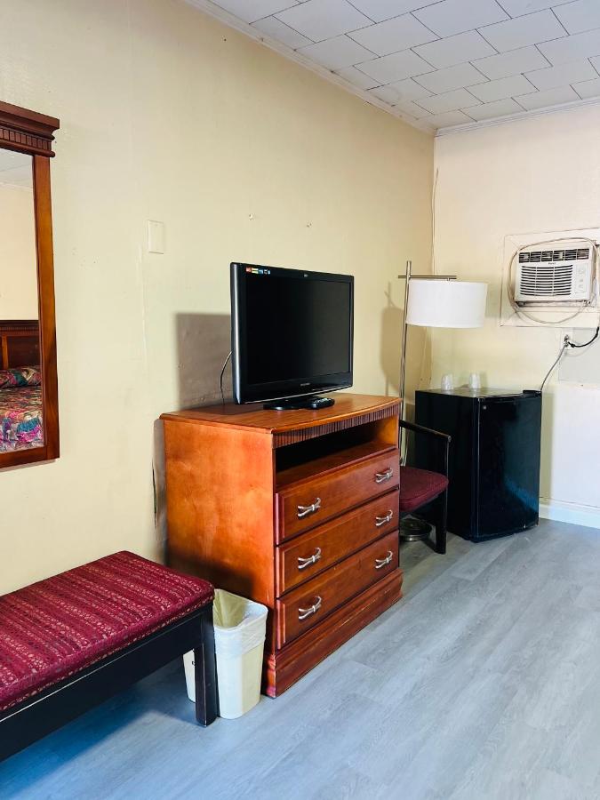 Budget Motel — photo 7