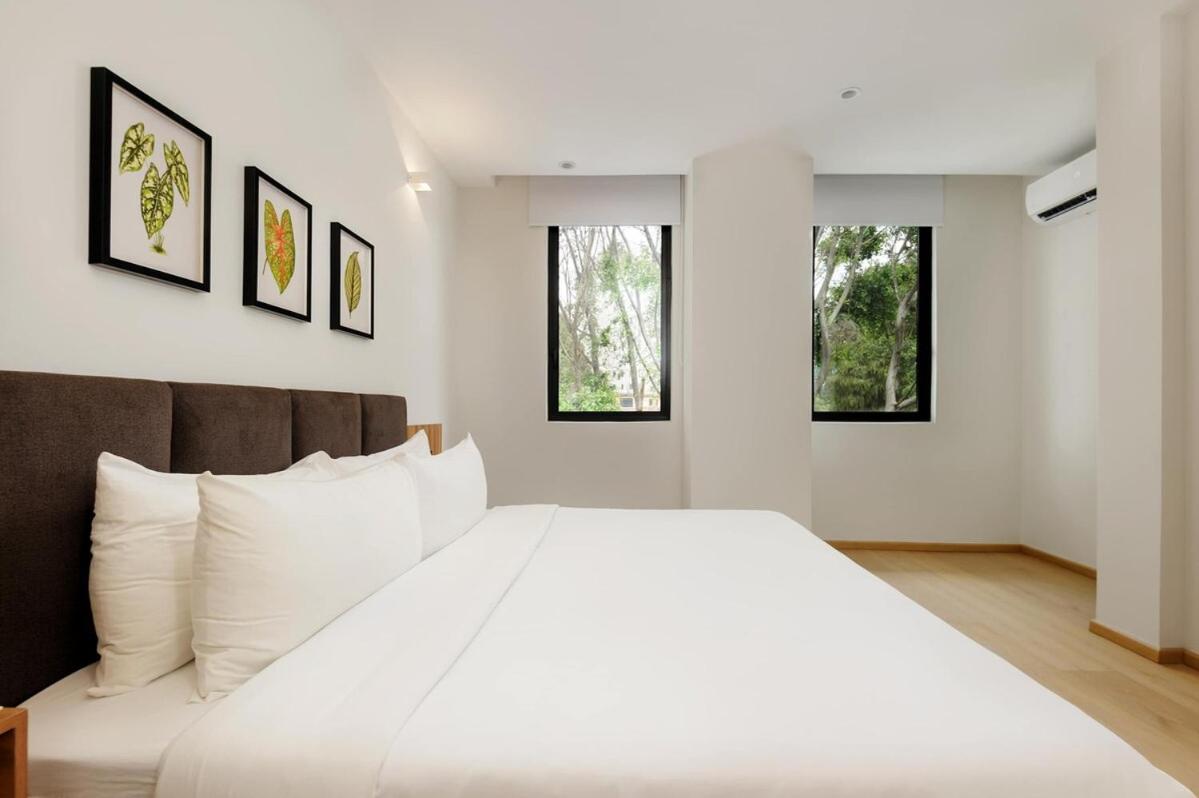 Chihuahua 230 by Wynwood House - 2