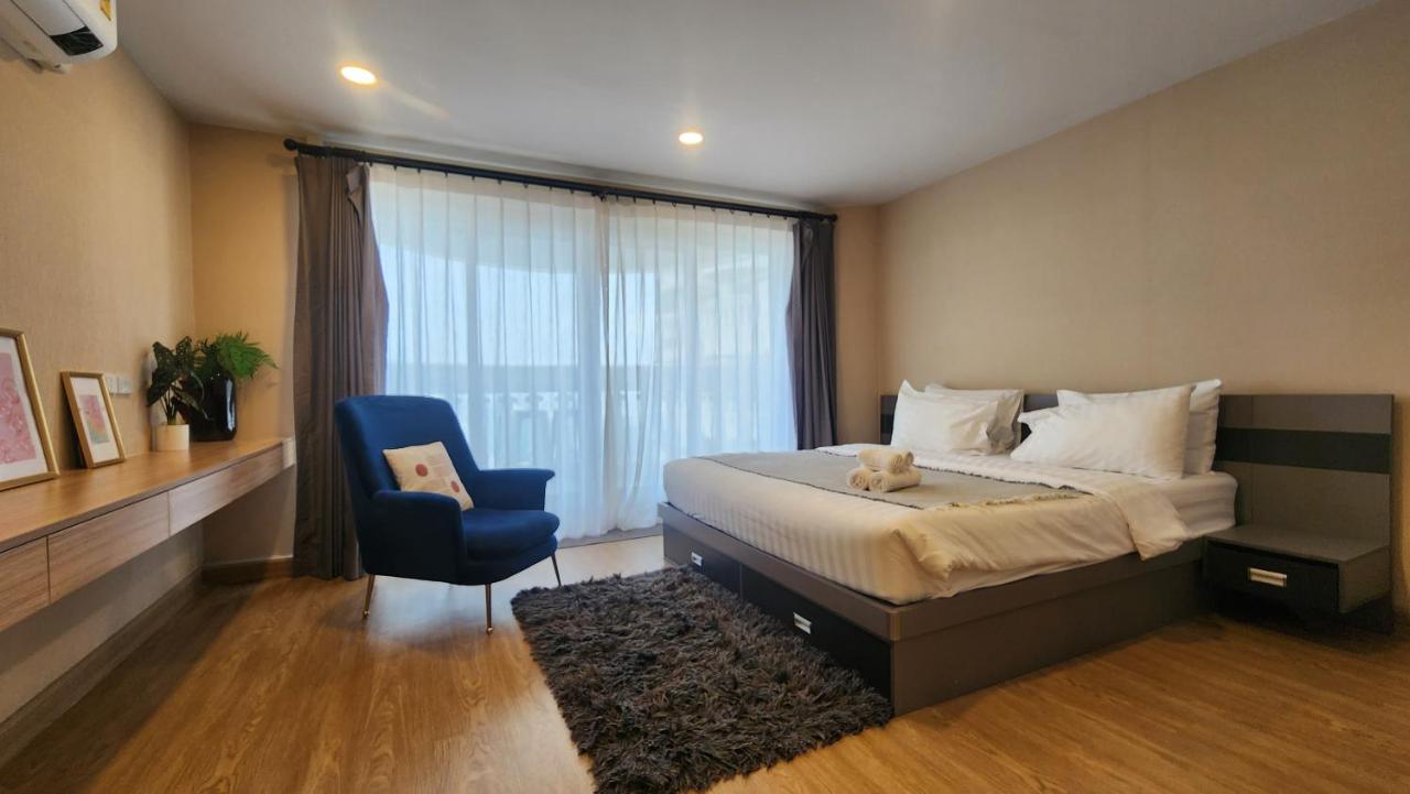 l SELF CHECJK-IN l Floating Above Bangkok Same buiding of Lebua High Floor Dream near Iconsiam Asiatique