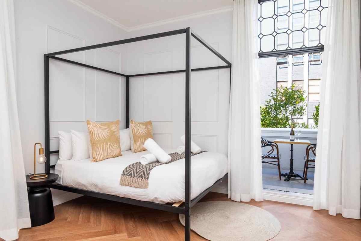 Chic 2nd Floor Venice House Apartment Balcony