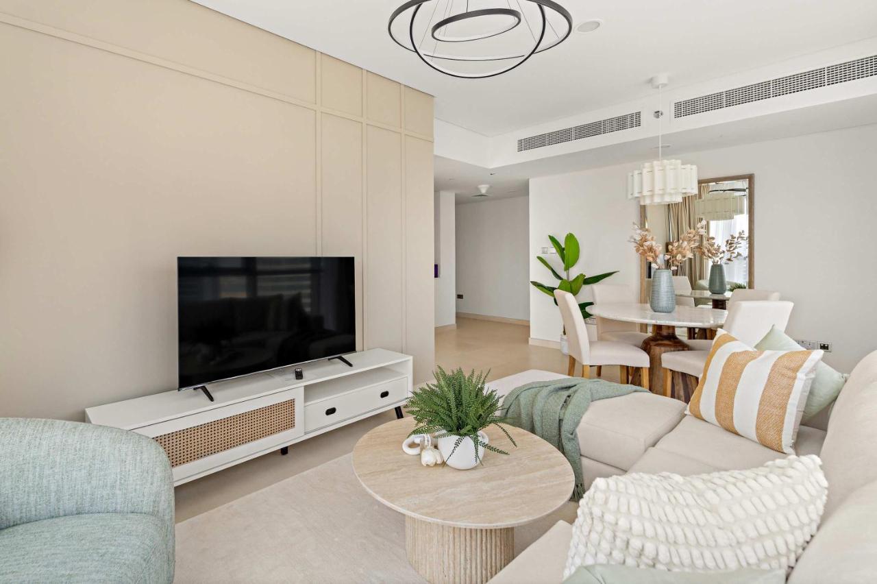 Silkhaus Vacation Homes Stylish & New 2BDR Stay Near Reem Park - 3