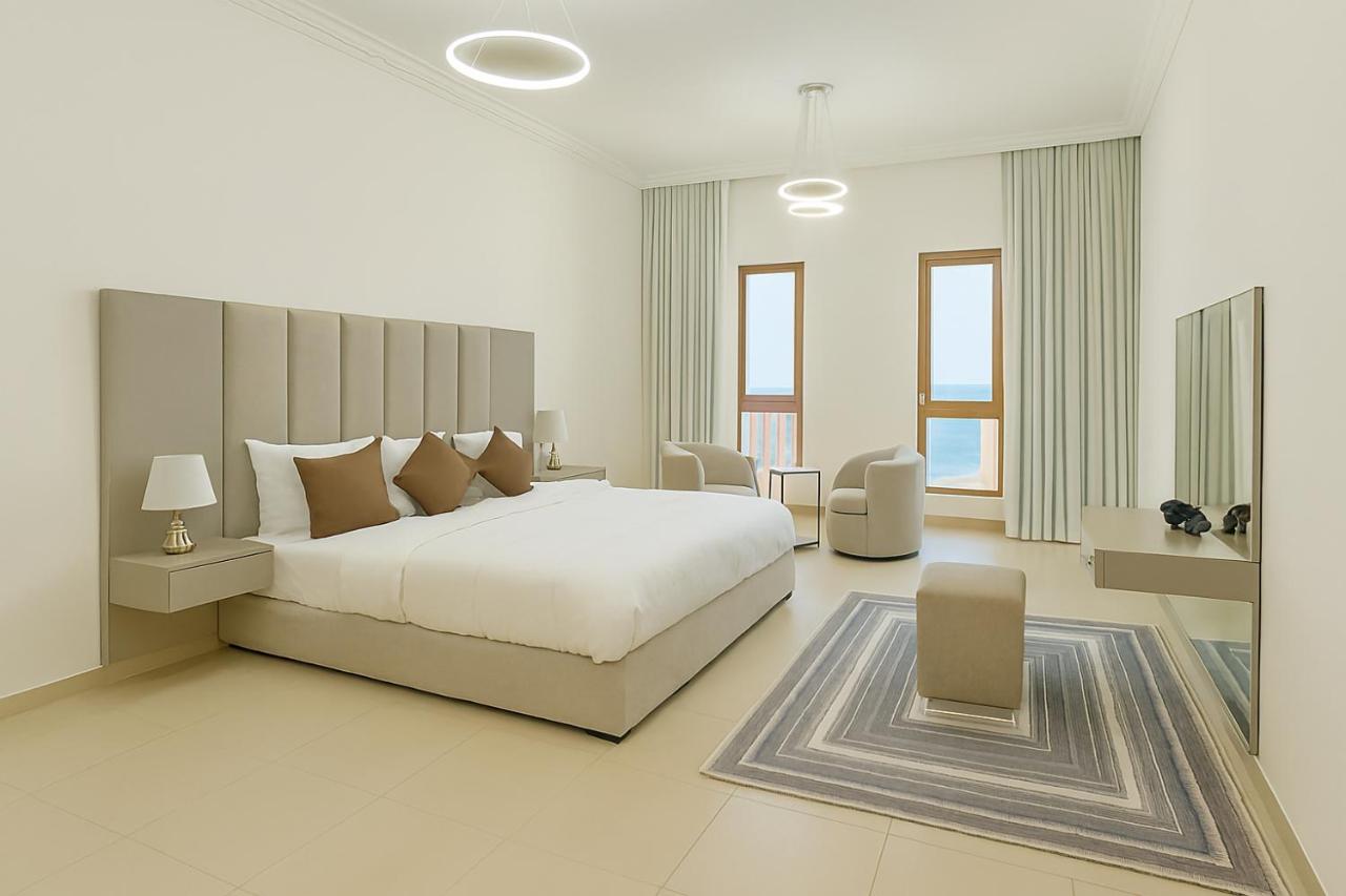 Sunset Beach Escape at Palm Jumeirah 2BR 241 by The Rosewood Vacation Homes Rental LLC - 2