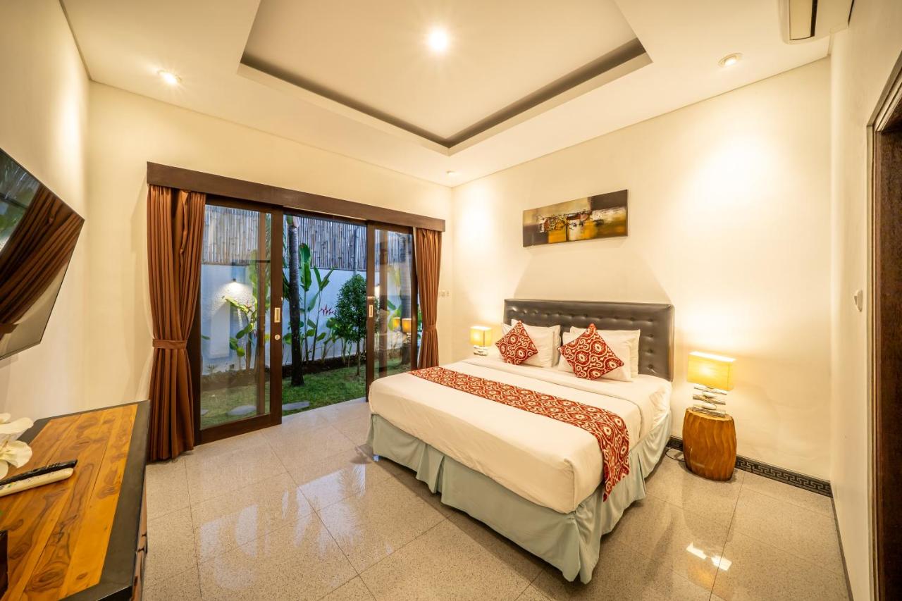 Villa Monik Seminyak - 2