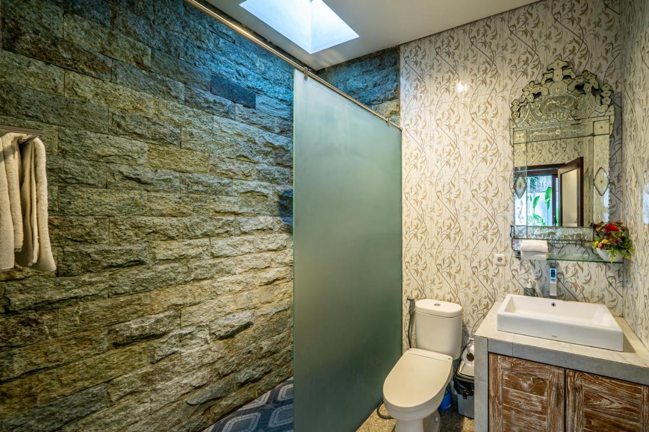 Villa Monik Seminyak - 3