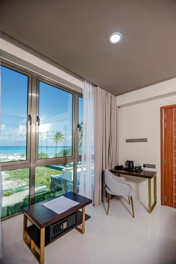 Royal Villa Fulidhoo - 5