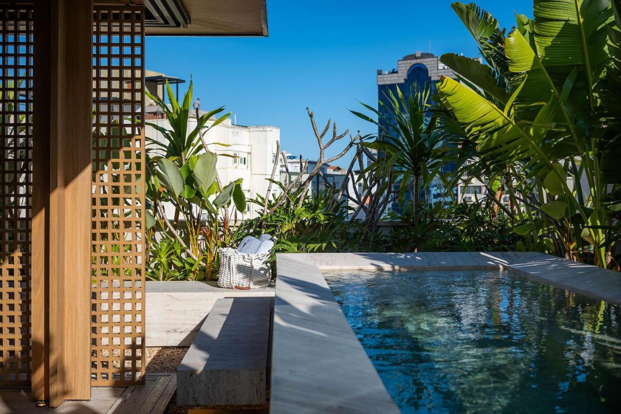 Building on Dias Ferreira Street, the best location in Leblon - 4