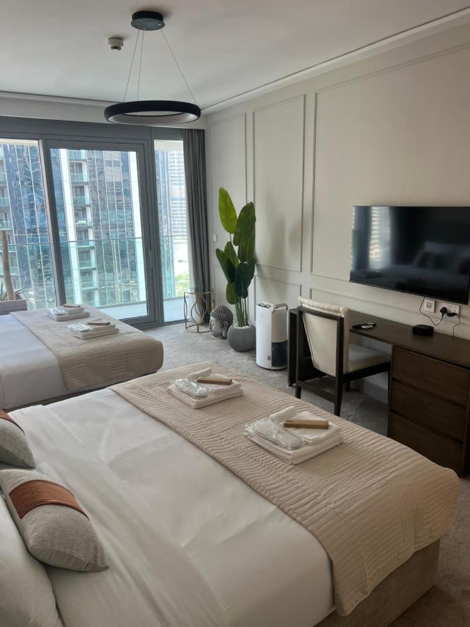 Luxury 1st Row Burj Khalifa and Fountain Views, Walk to Dubai Mall - 5