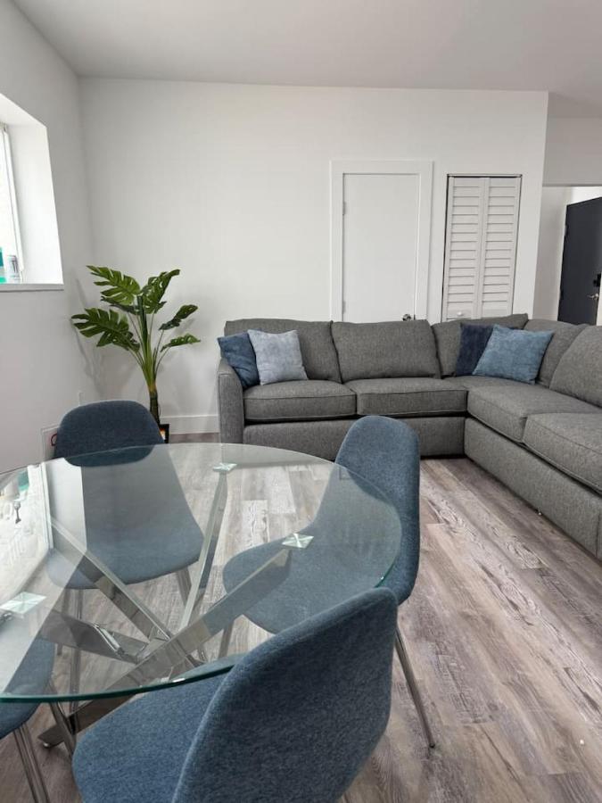 KING OF MIAMI - 1 mile from Brickell 2BD Apartment! - 3