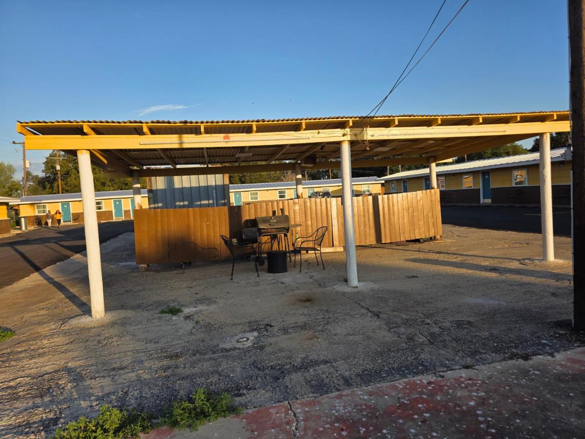 Royal Inn Motel — photo 9