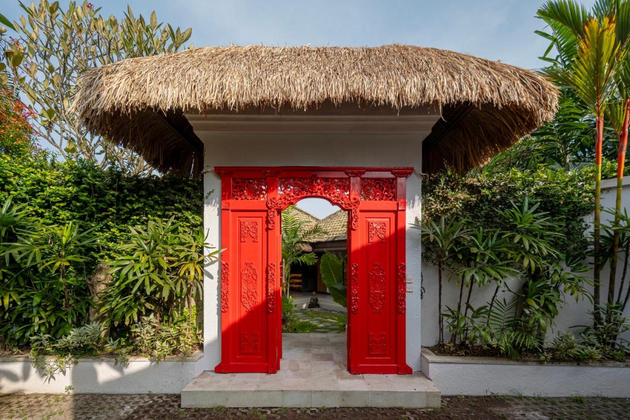 Tropical Oasis of Calm in the Heart of Seminyak, 4BR Villa Luisha - 3