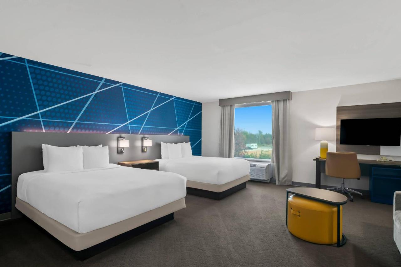 Eco Lodge Inn & Suites By KC Hotels/ Bentonville Rogers — photo 18