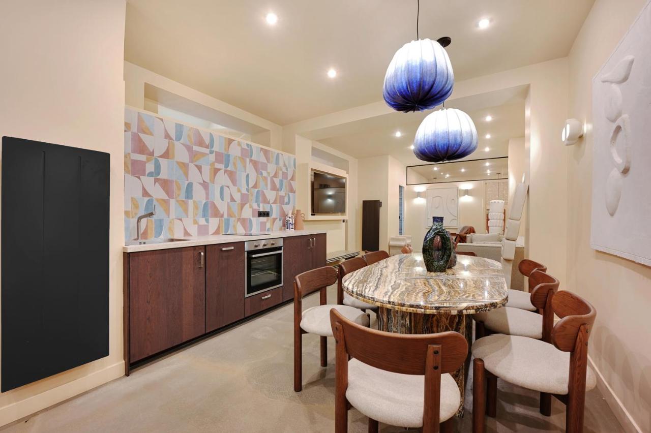 NoChichi-Collections - Hotel de Ville - 3